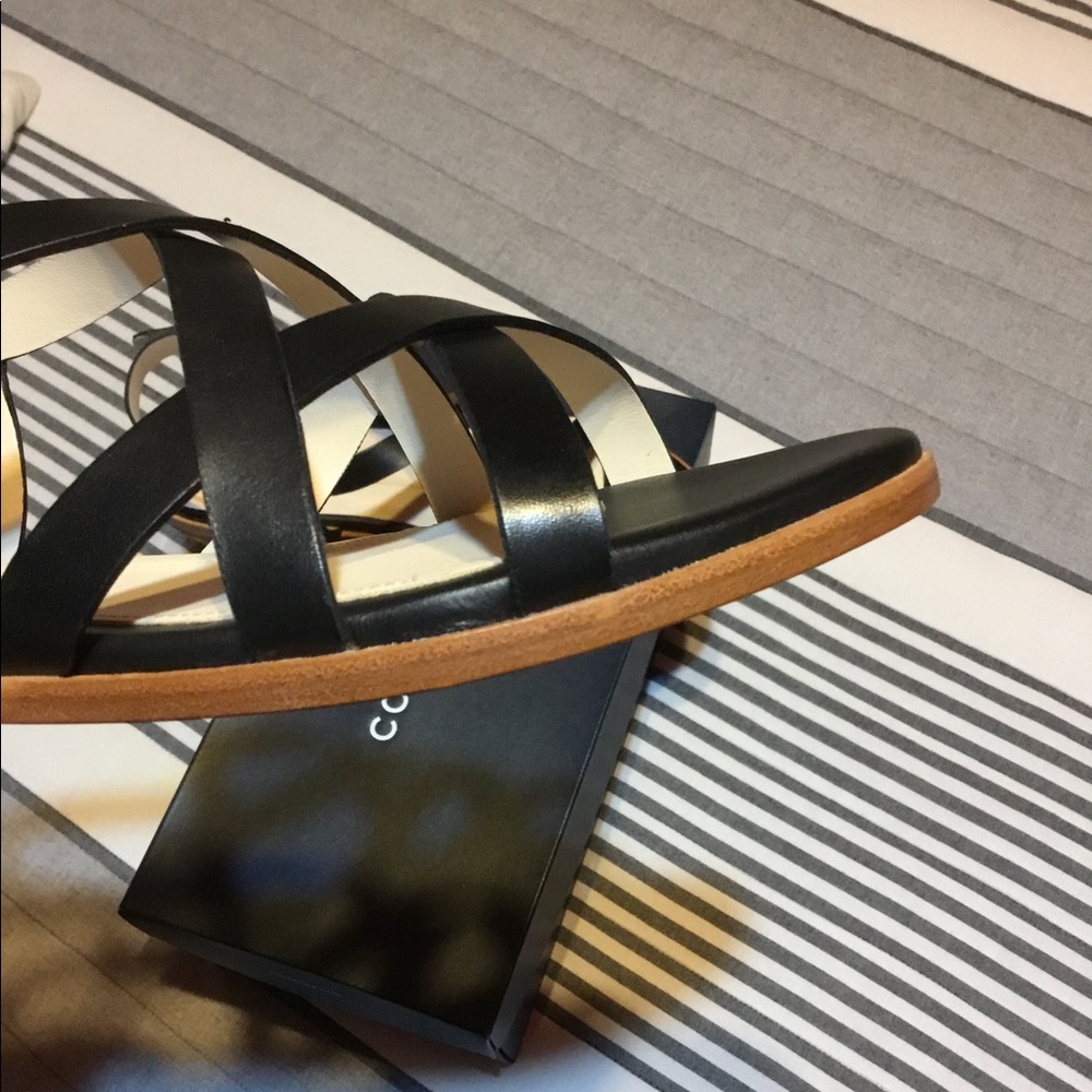 COLE HAAN - Picture 10 of 16